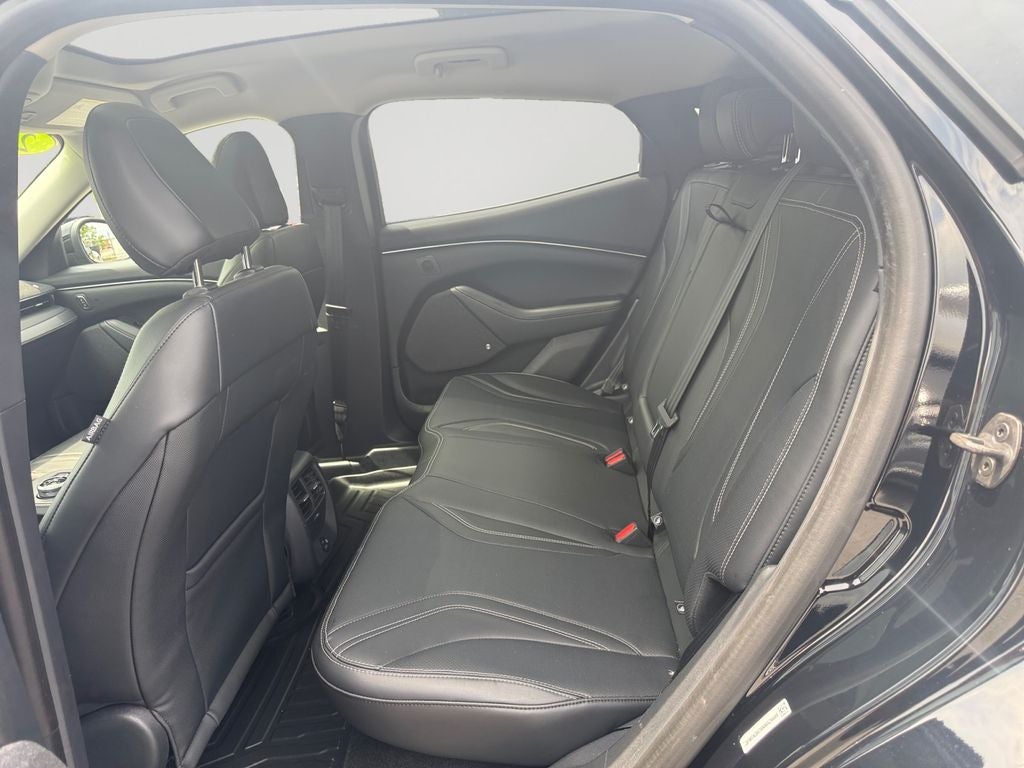 2022 Ford Mustang Mach-E Premium 1 OWNER / CLEAN CARFAX