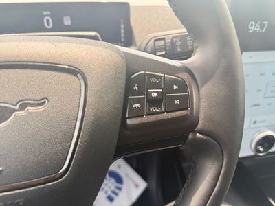 2022 Ford Mustang Mach-E Premium 1 OWNER / CLEAN CARFAX