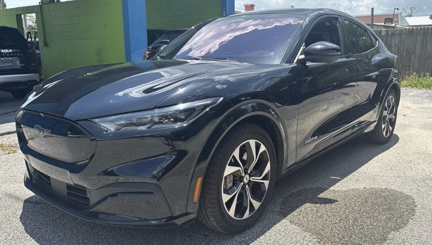 2022 Ford Mustang Mach-E Premium 1 OWNER / CLEAN CARFAX