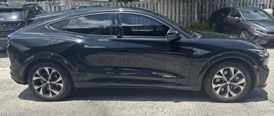 2022 Ford Mustang Mach-E Premium 1 OWNER / CLEAN CARFAX