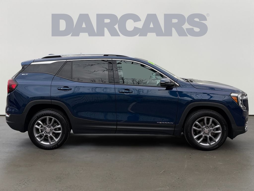 2022 GMC Terrain SLT