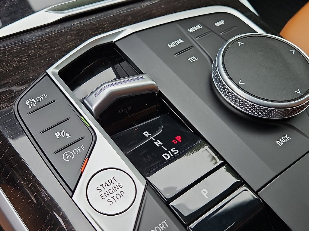 2023 BMW 3 Series 330i xDrive
