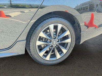 2017 Nissan Sentra SR