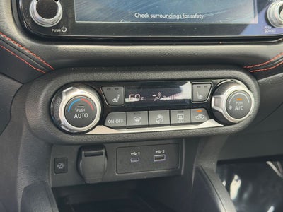 2024 Nissan Versa 1.6 SR