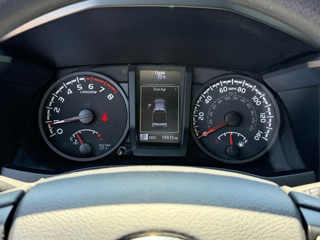 2022 Toyota Tacoma SR