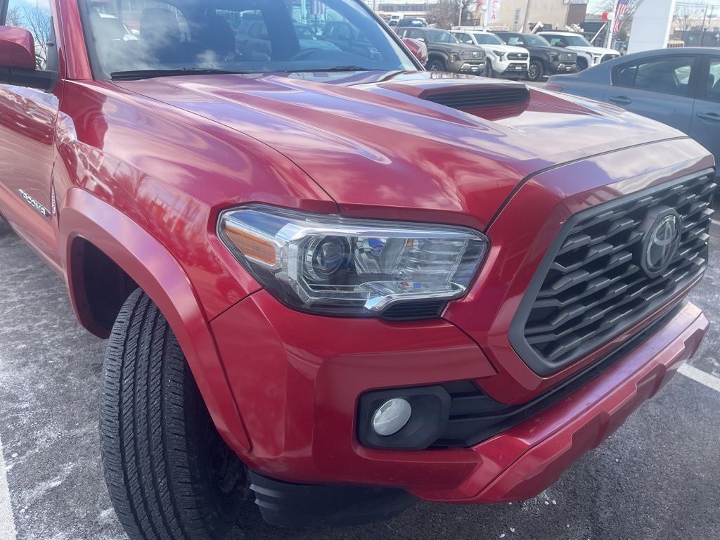 2022 Toyota Tacoma TRD Sport V6