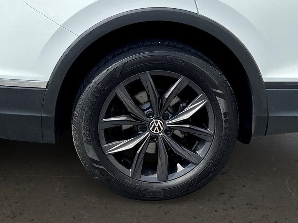 2024 Volkswagen Tiguan 2.0T SE
