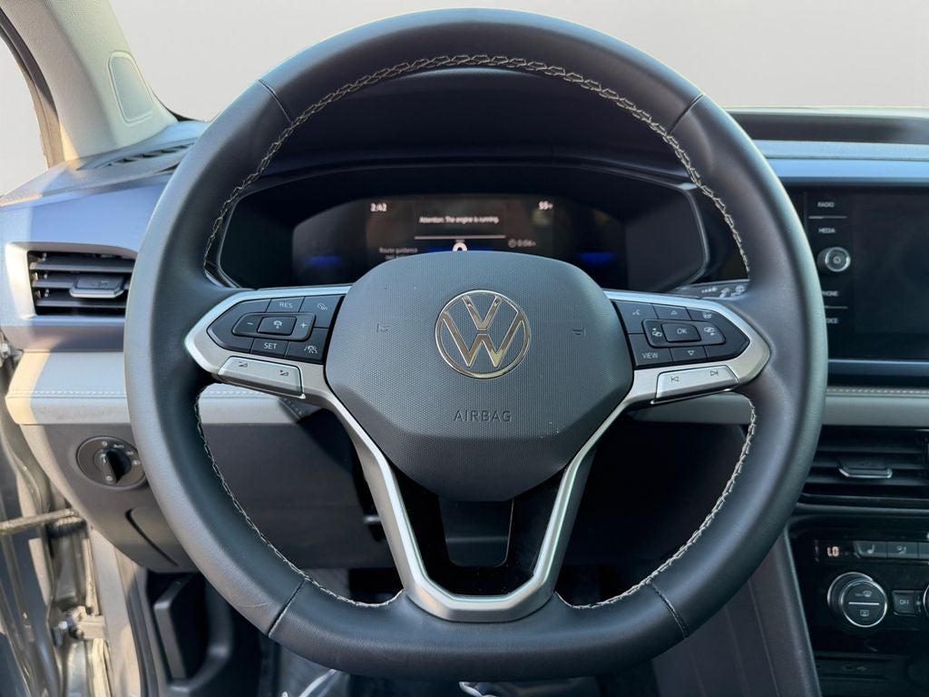 2024 Volkswagen Taos 1.5T SE