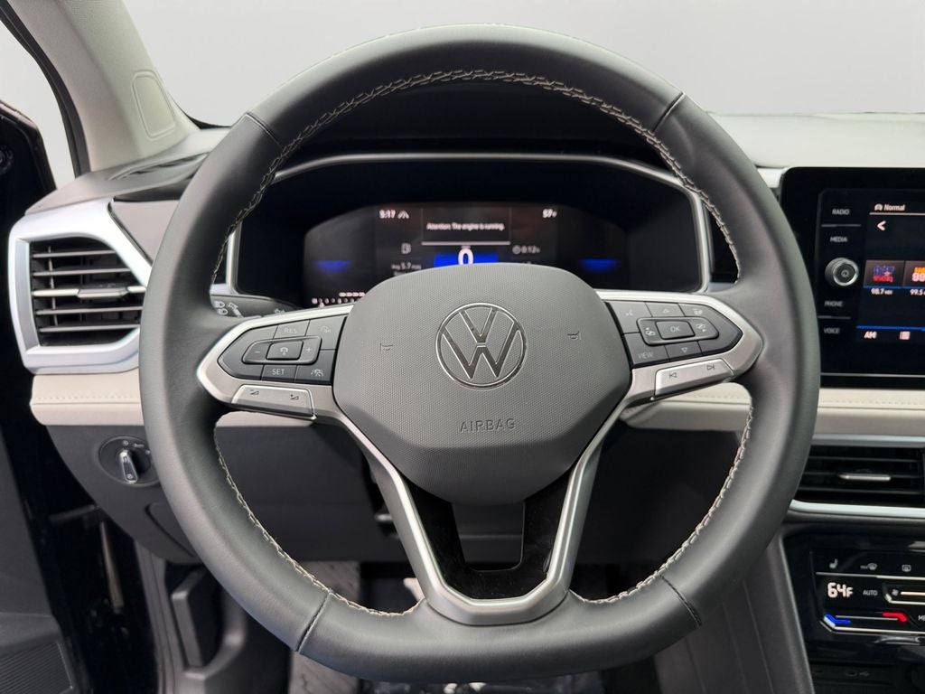 2025 Volkswagen Taos 1.5T SE CLEAN CARFAX