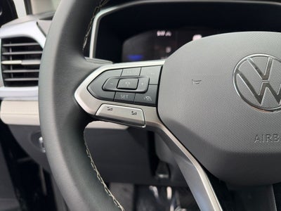 2025 Volkswagen Taos 1.5T SE CLEAN CARFAX