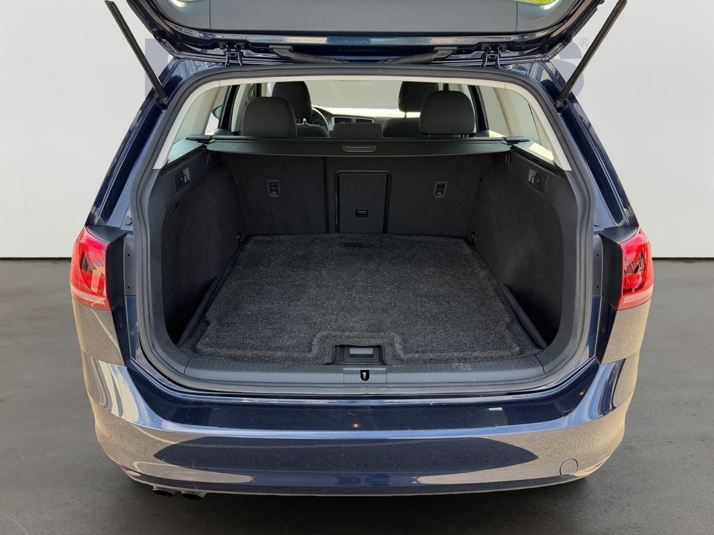 2016 Volkswagen Golf SportWagen S