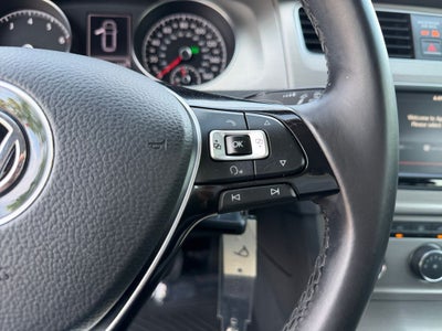 2016 Volkswagen Golf SportWagen S
