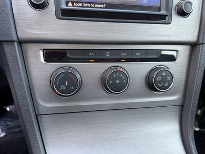 2016 Volkswagen Golf SportWagen S