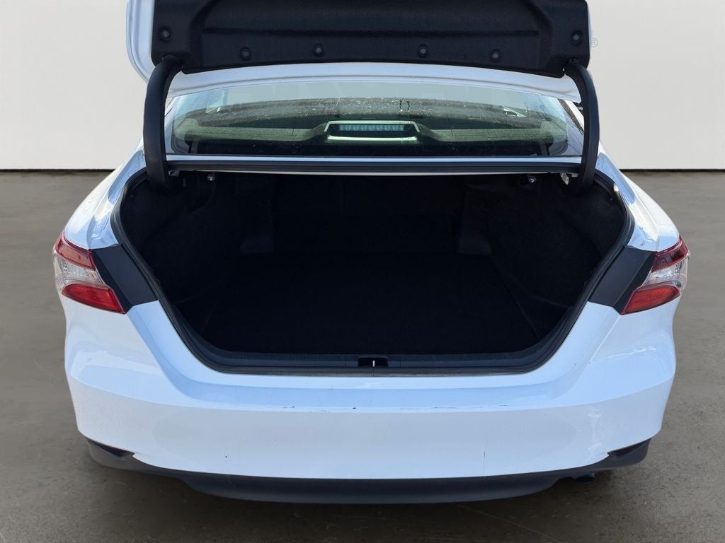 2024 Toyota Camry LE RELIABLE / FUEL EFFICIENT / DRIVE IT TODAY!!!