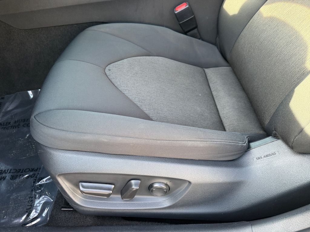 2024 Toyota Camry LE RELIABLE / FUEL EFFICIENT / DRIVE IT TODAY!!!