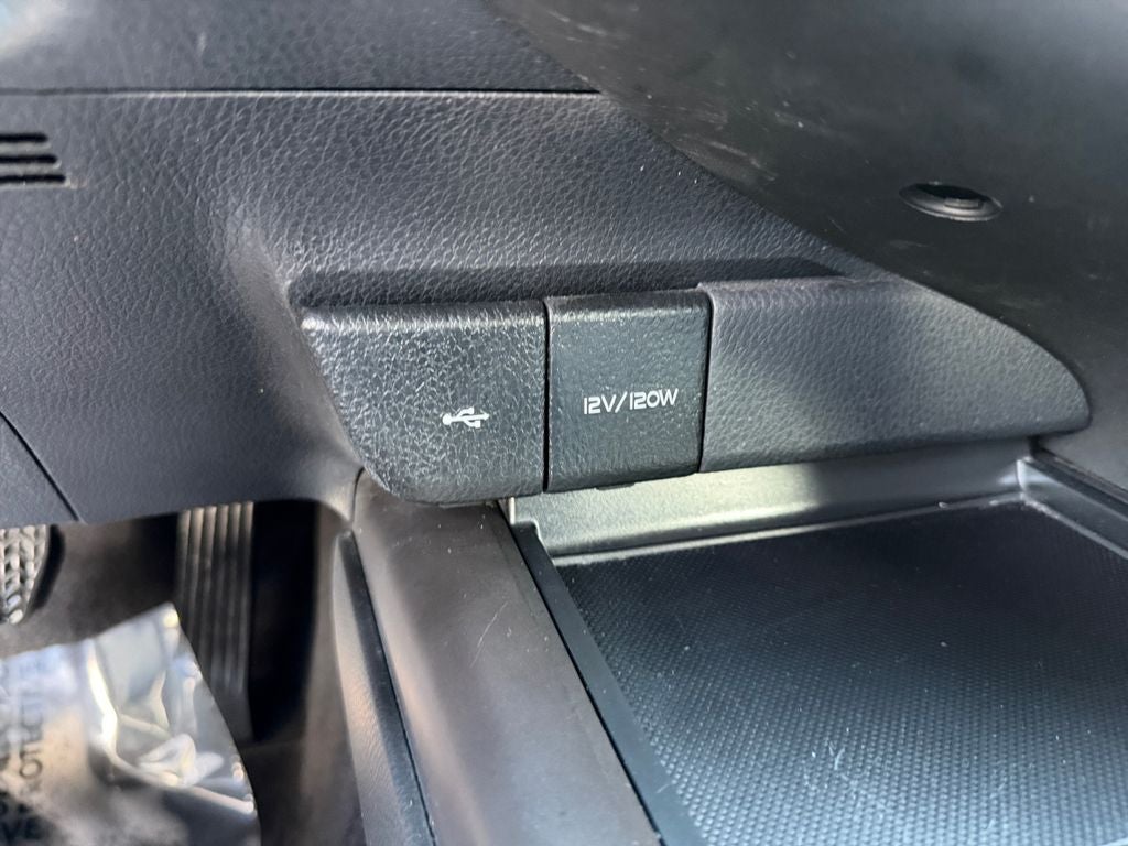 2024 Toyota Camry LE RELIABLE / FUEL EFFICIENT / DRIVE IT TODAY!!!