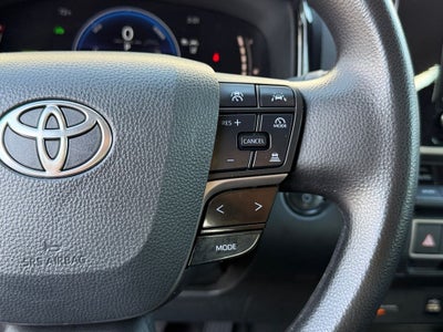 2025 Toyota Camry LE