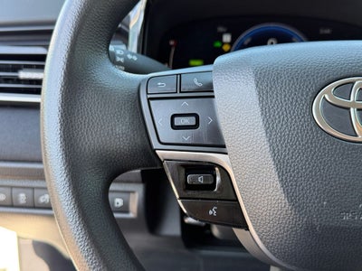 2025 Toyota Camry LE