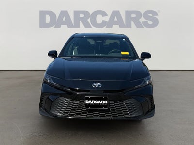 2025 Toyota Camry SE W/ Apple Car Play