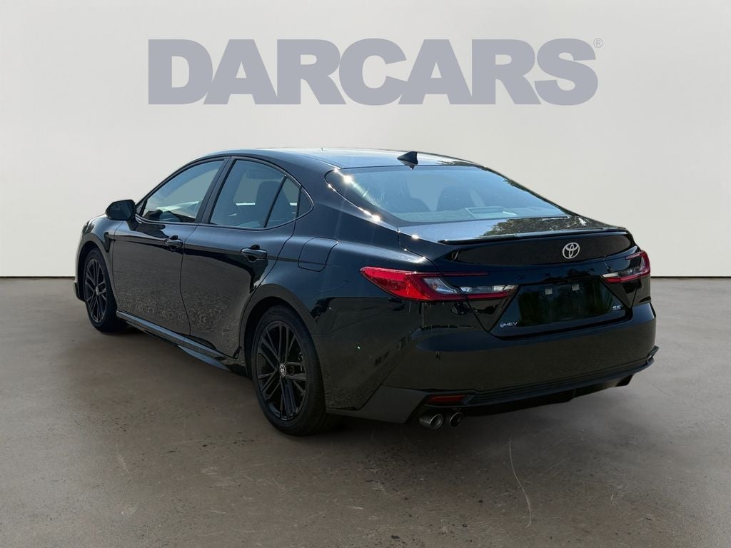 2025 Toyota Camry SE W/ Apple Car Play