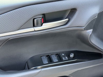 2026 Toyota Camry SE HEATED FRONT SEATS / 12.3" TOYOTA MULTIMEDIA AUDIO