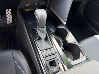 2026 Toyota Camry SE HEATED FRONT SEATS / 12.3" TOYOTA MULTIMEDIA AUDIO