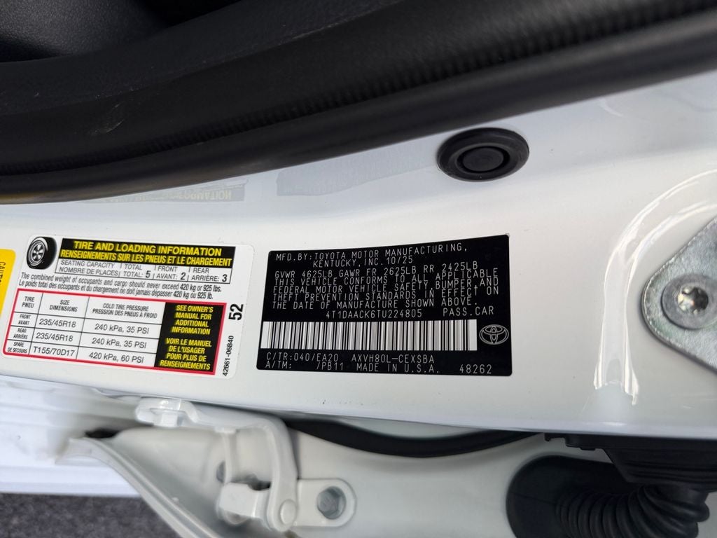 2026 Toyota Camry SE HEATED FRONT SEATS / 12.3" TOYOTA MULTIMEDIA AUDIO