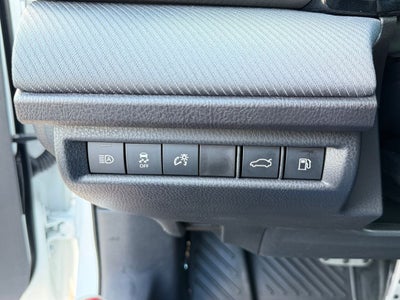 2026 Toyota Camry SE HEATED FRONT SEATS / 12.3" TOYOTA MULTIMEDIA AUDIO