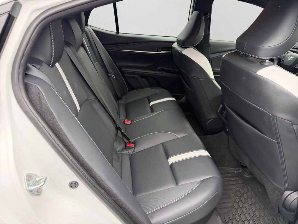 2026 Toyota Camry SE HEATED FRONT SEATS / 12.3" TOYOTA MULTIMEDIA AUDIO