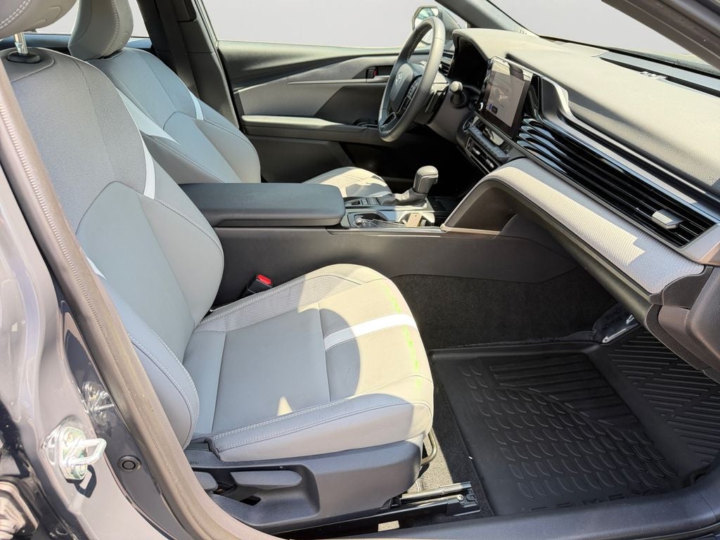 2026 Toyota Camry SE CLEAN CARFAX 1 OWNER