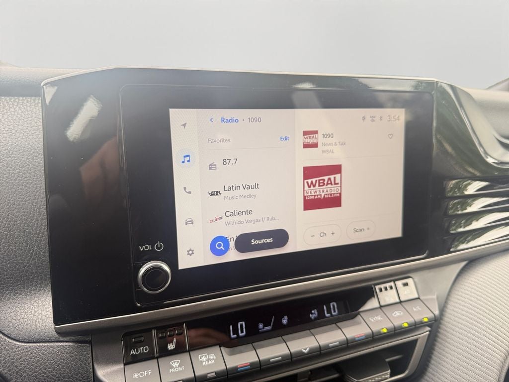 2026 Toyota Camry SE W/Moonroof