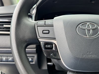 2025 Toyota Camry LE CLEAN CARFAX 1 OWNER