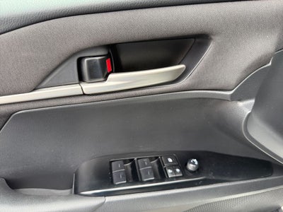 2025 Toyota Camry LE CLEAN CARFAX 1 OWNER