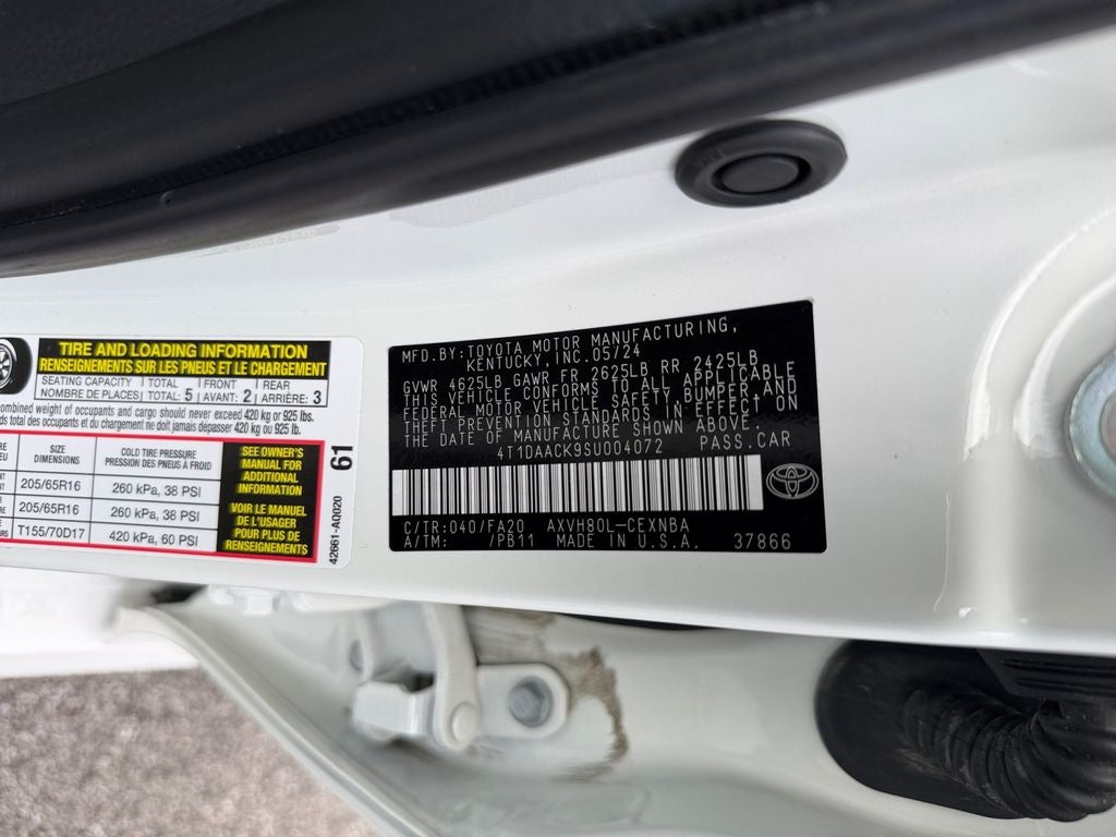 2025 Toyota Camry LE CLEAN CARFAX 1 OWNER