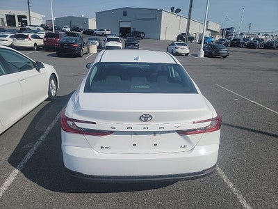 2025 Toyota Camry LE