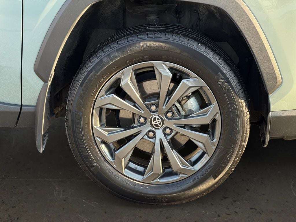 2023 Toyota RAV4 Hybrid XLE Premium