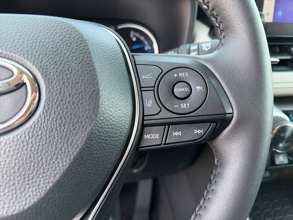 2023 Toyota RAV4 Hybrid XLE Premium