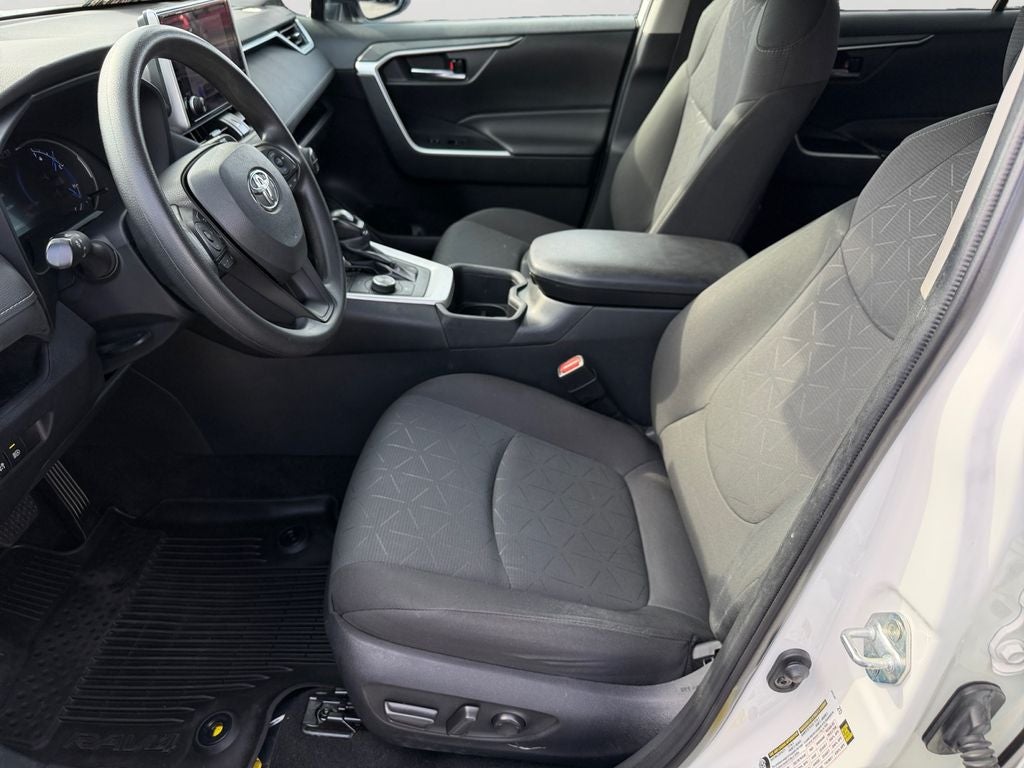 2024 Toyota RAV4 Hybrid XLE HYBRID