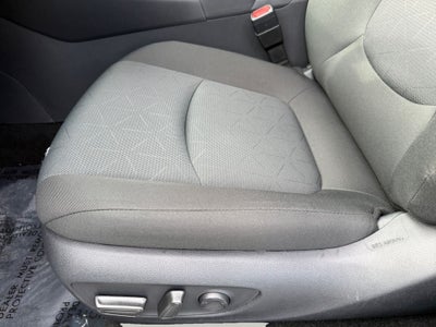 2025 Toyota RAV4 Hybrid XLE HYBRID / CLEAN CARFAX / 1 OWNER