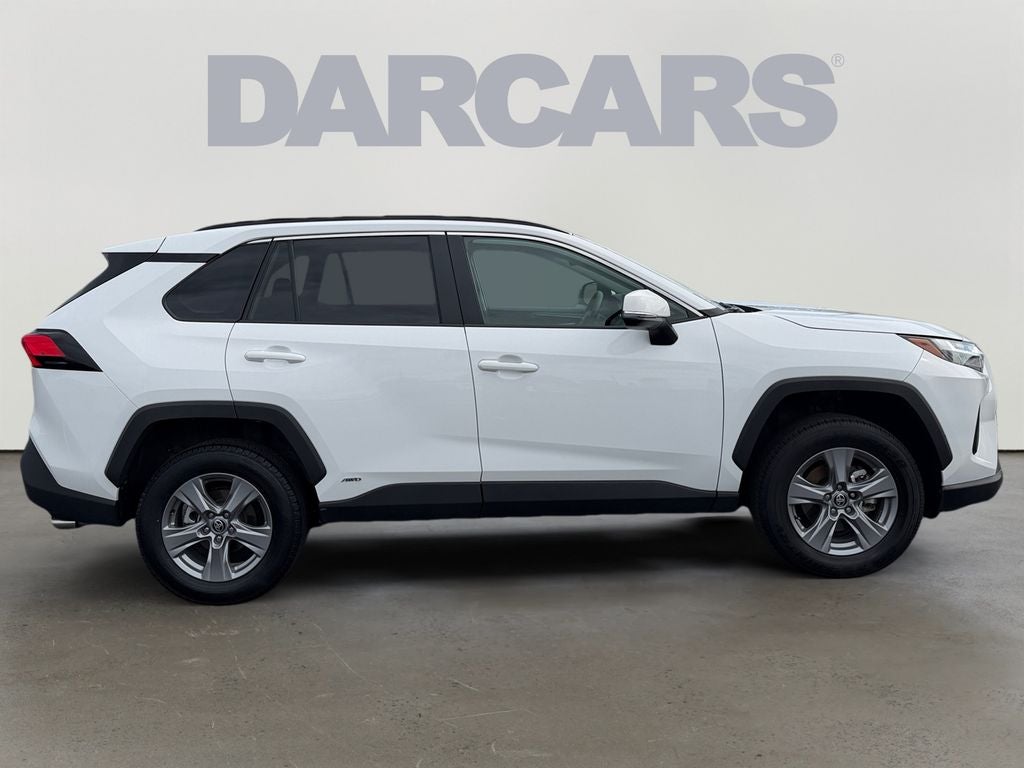2025 Toyota RAV4 Hybrid XLE HYBRID / CLEAN CARFAX / 1 OWNER