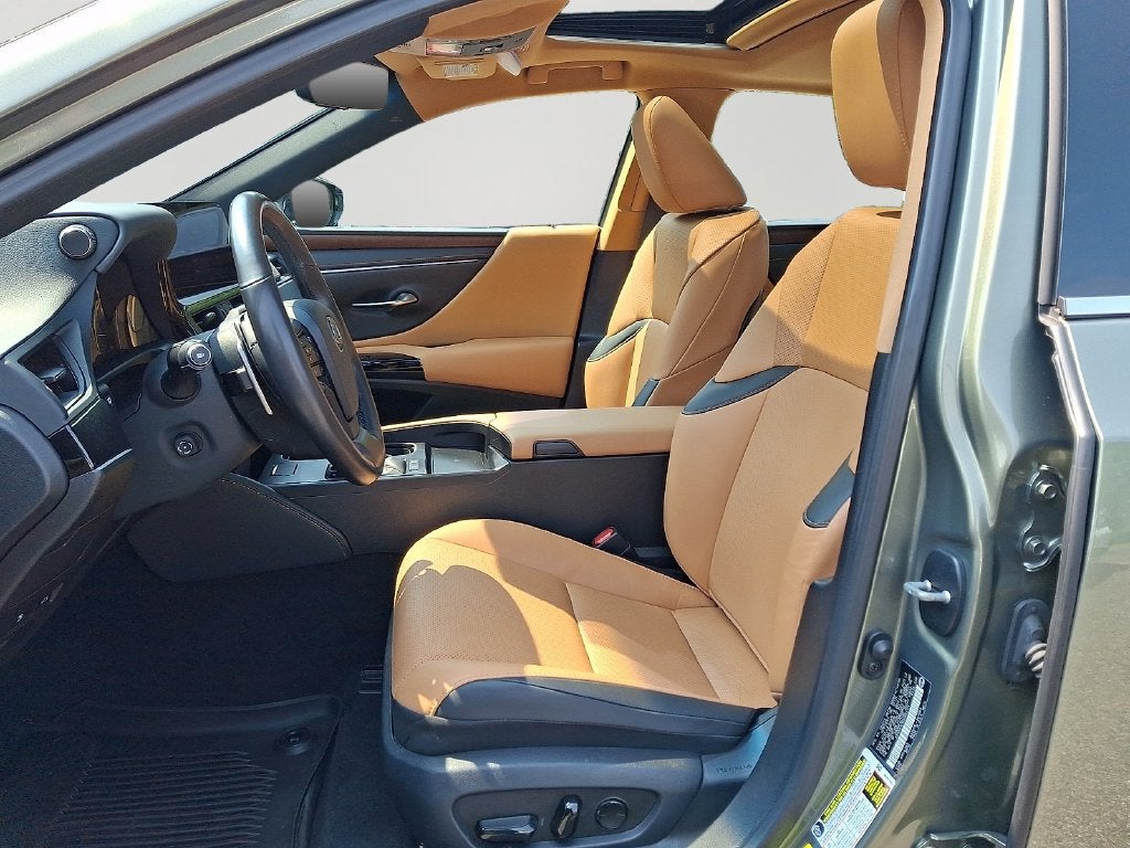 2025 Lexus ES 300h 300h w/ Premium Pkg