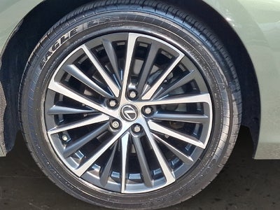 2025 Lexus ES 300h 300h w/ Premium Pkg