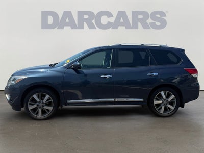 2016 Nissan Pathfinder Platinum 1 OWNER / CLEAN CARFAX