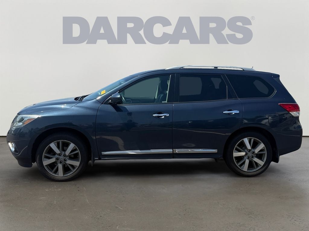 2016 Nissan Pathfinder Platinum 1 OWNER / CLEAN CARFAX
