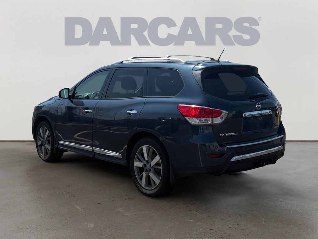 2016 Nissan Pathfinder Platinum 1 OWNER / CLEAN CARFAX