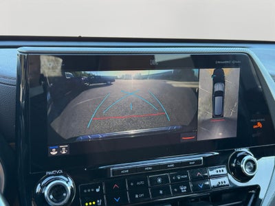 2021 Toyota Highlander Hybrid Platinum