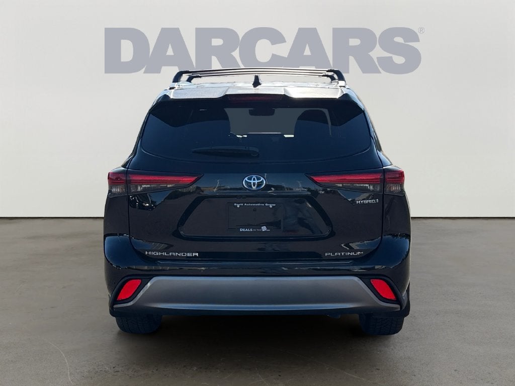 2021 Toyota Highlander Hybrid Platinum