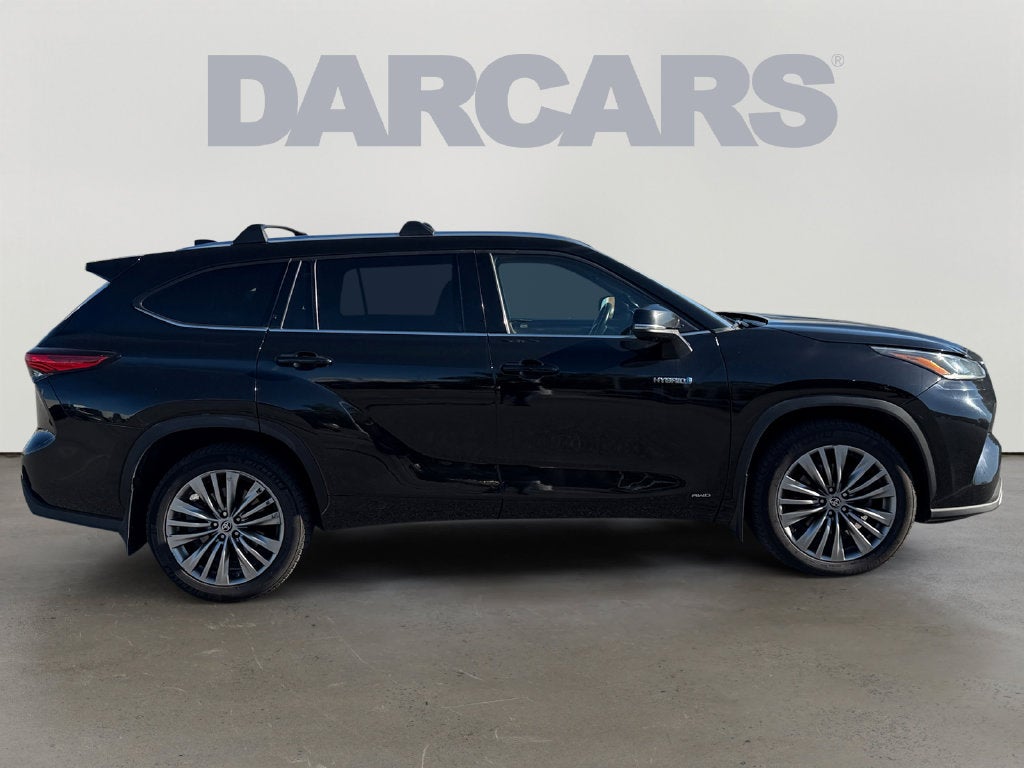 2021 Toyota Highlander Hybrid Platinum
