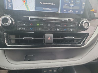 2021 Toyota Highlander Hybrid Platinum