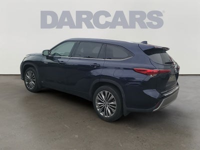 2021 Toyota Highlander Hybrid Platinum